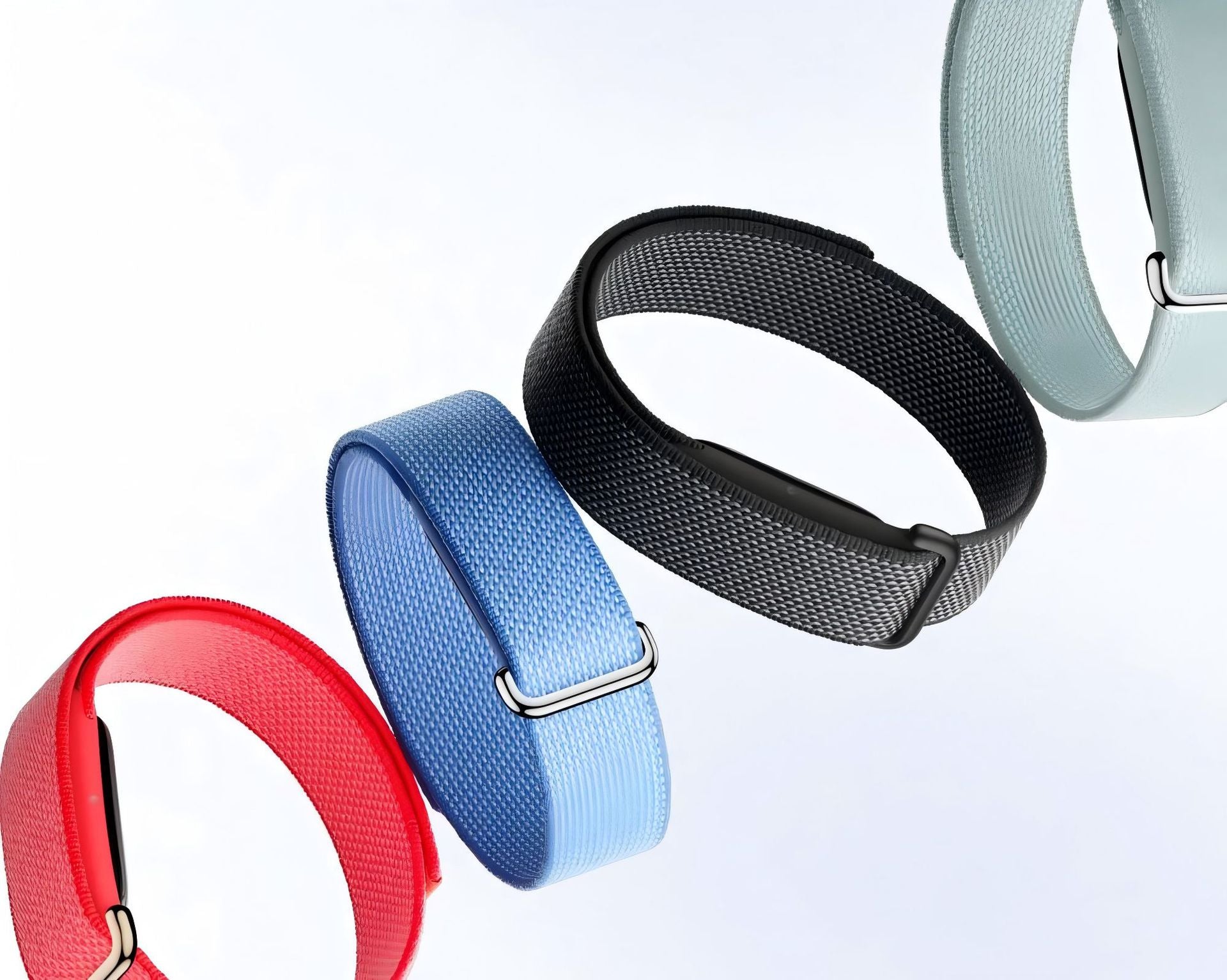 Nylon Loop Strap With A Sporty Vibe