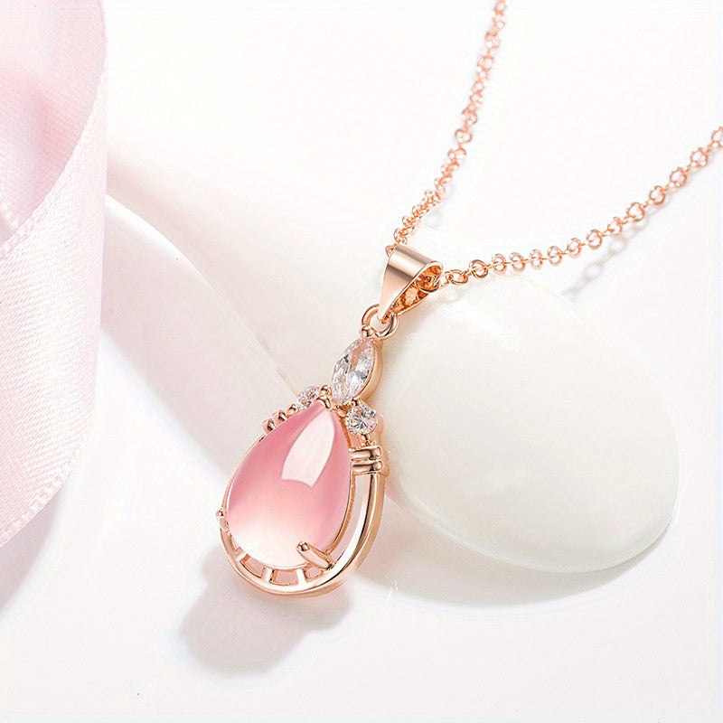 Temperamental Necklace Female Drop-Shaped Pink Pendant Simple Niche O-Shaped Chain Clavicle Chain Rose Quartz Pendant