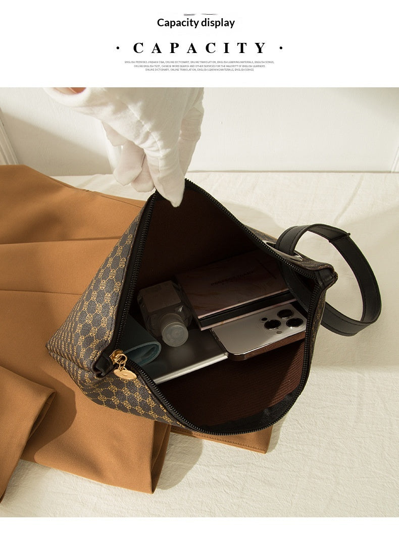 Womens Simple Large-Capacity Clutch Bag With Print