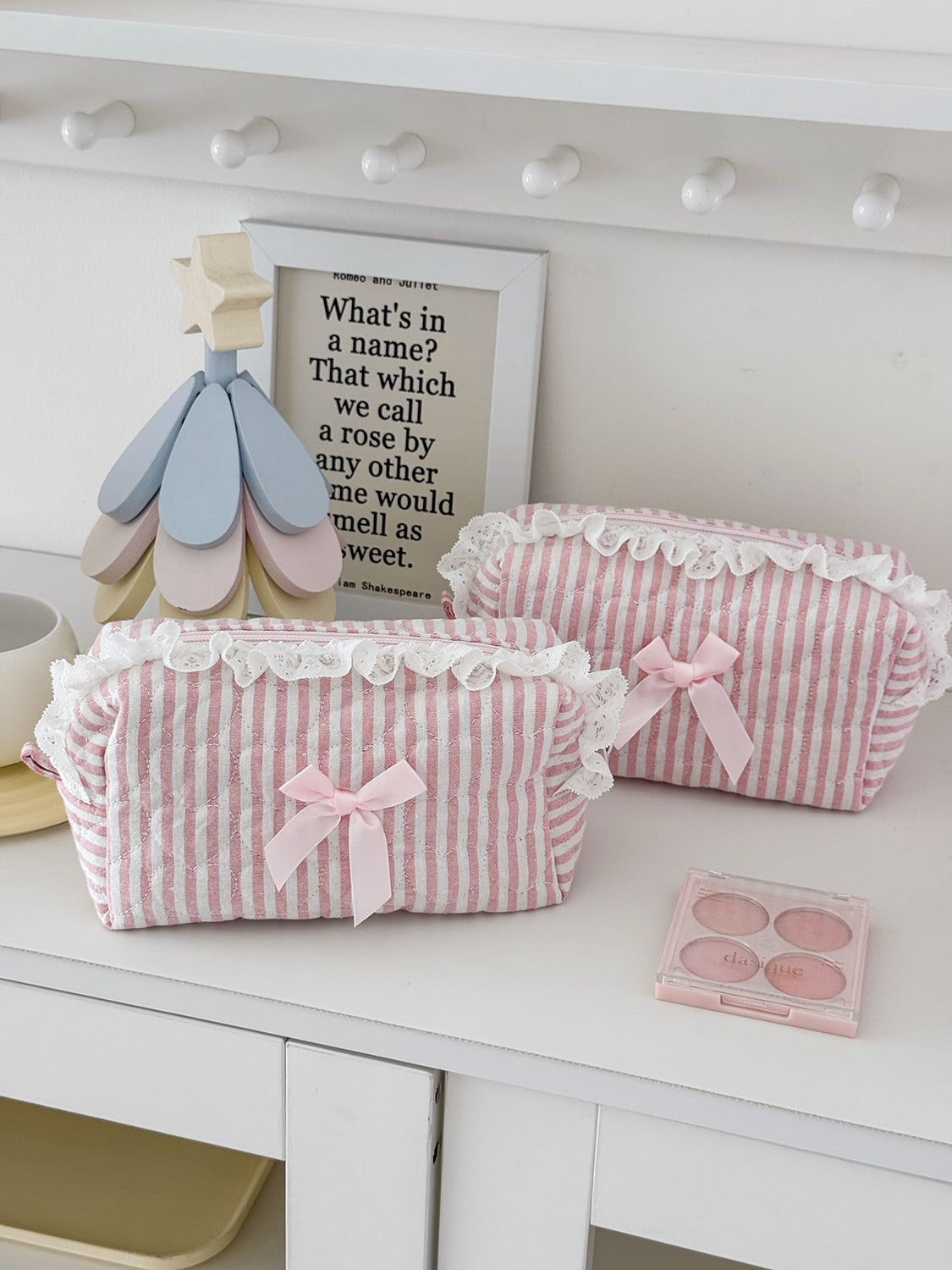 Pink Rose Sweetheart Cosmetic  Storage Bag Aesthetic Cute Lace Trim Makeup Pouch Large Capacity Vintage Cosmetic Organizer Bags