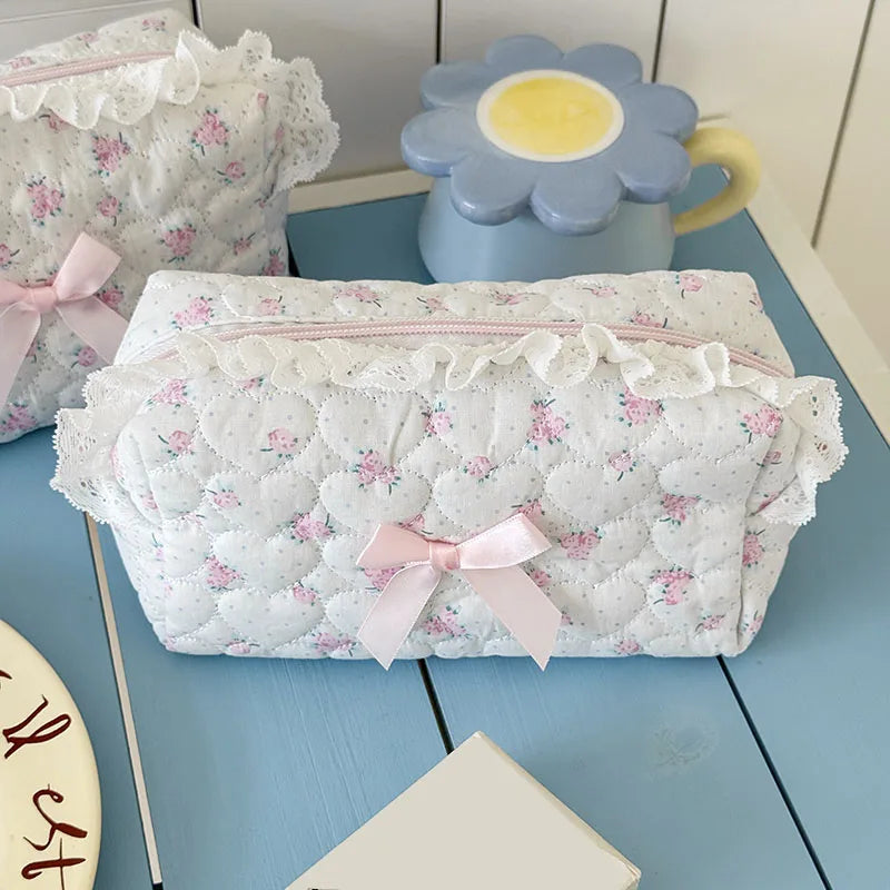 Pink Rose Sweetheart Cosmetic  Storage Bag Aesthetic Cute Lace Trim Makeup Pouch Large Capacity Vintage Cosmetic Organizer Bags