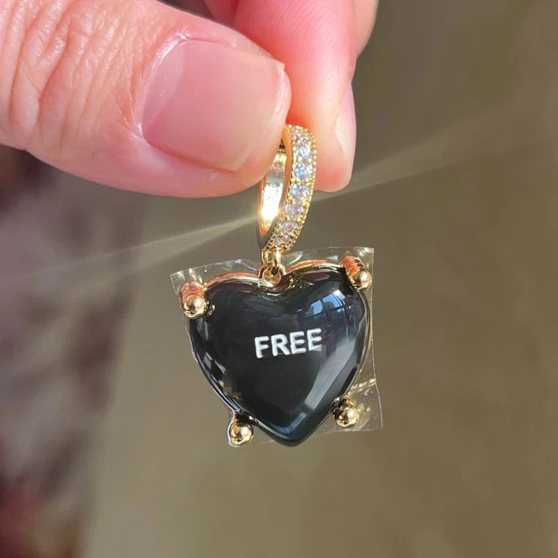 New Color Custom FP Heart Pendant Pink Deep Red Fashion Personalized Resin Letter Charms for Women Necklace DIYJewelry Gifts