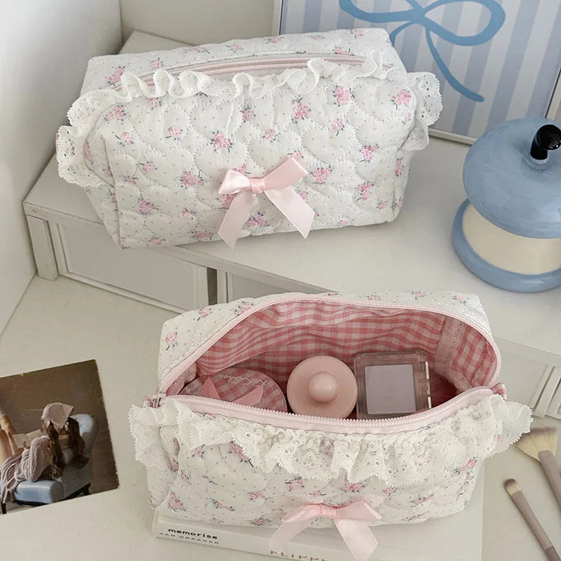 Pink Rose Sweetheart Cosmetic  Storage Bag Aesthetic Cute Lace Trim Makeup Pouch Large Capacity Vintage Cosmetic Organizer Bags