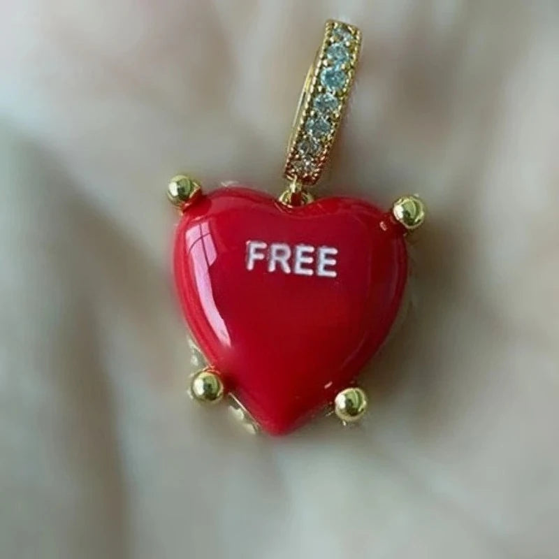 New Color Custom FP Heart Pendant Pink Deep Red Fashion Personalized Resin Letter Charms for Women Necklace DIYJewelry Gifts