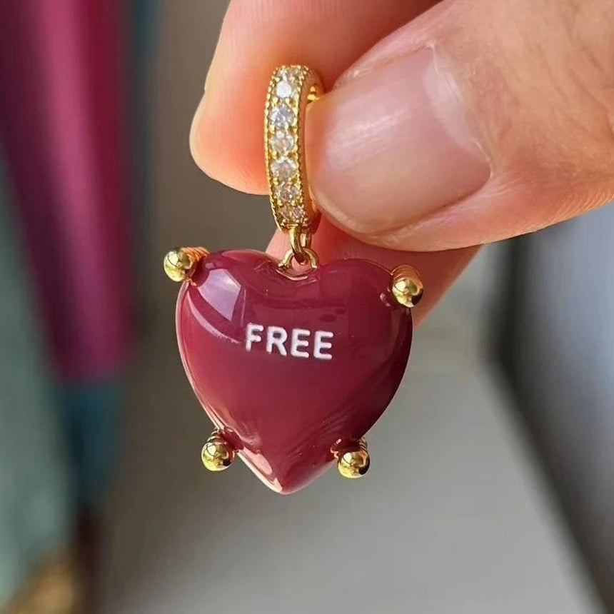 New Color Custom FP Heart Pendant Pink Deep Red Fashion Personalized Resin Letter Charms for Women Necklace DIYJewelry Gifts