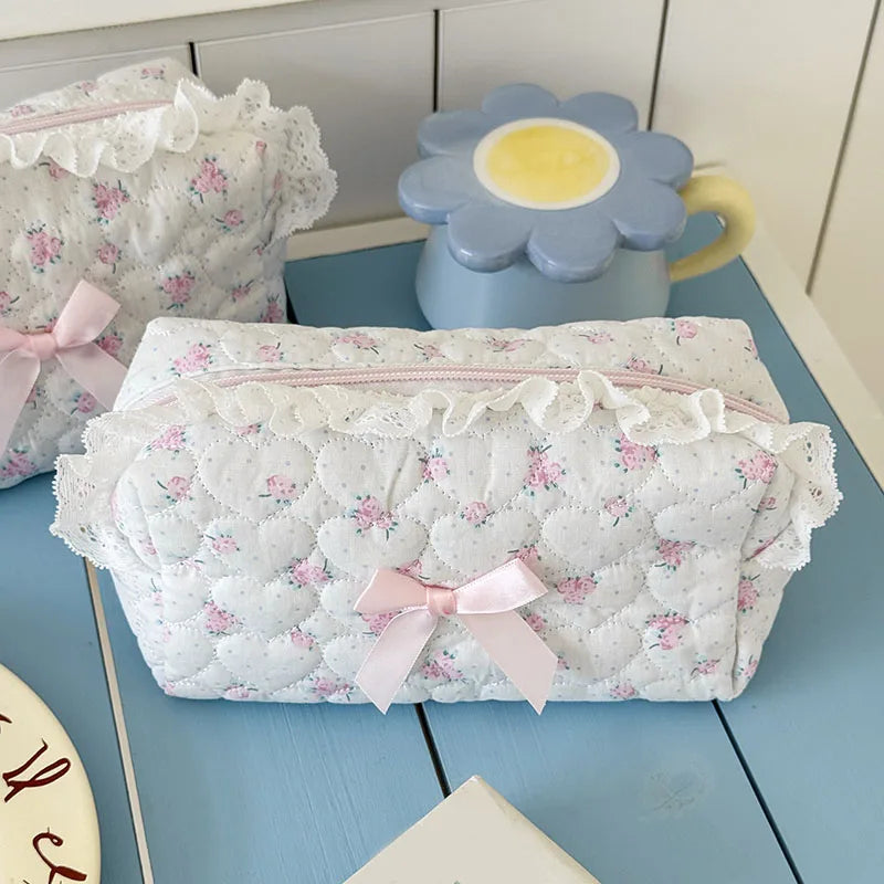 Pink Rose Sweetheart Cosmetic  Storage Bag Aesthetic Cute Lace Trim Makeup Pouch Large Capacity Vintage Cosmetic Organizer Bags