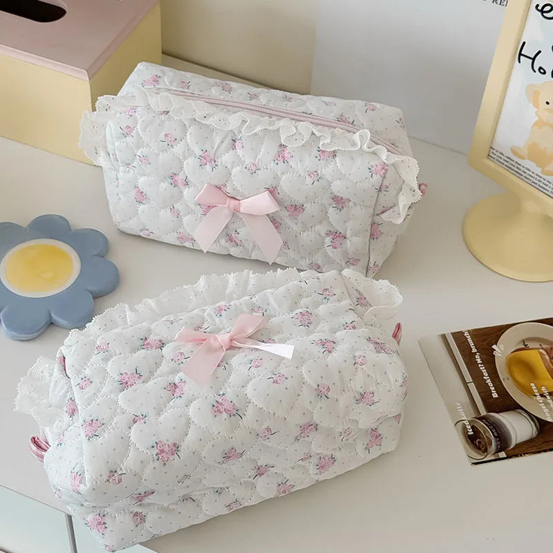 Pink Rose Sweetheart Cosmetic  Storage Bag Aesthetic Cute Lace Trim Makeup Pouch Large Capacity Vintage Cosmetic Organizer Bags