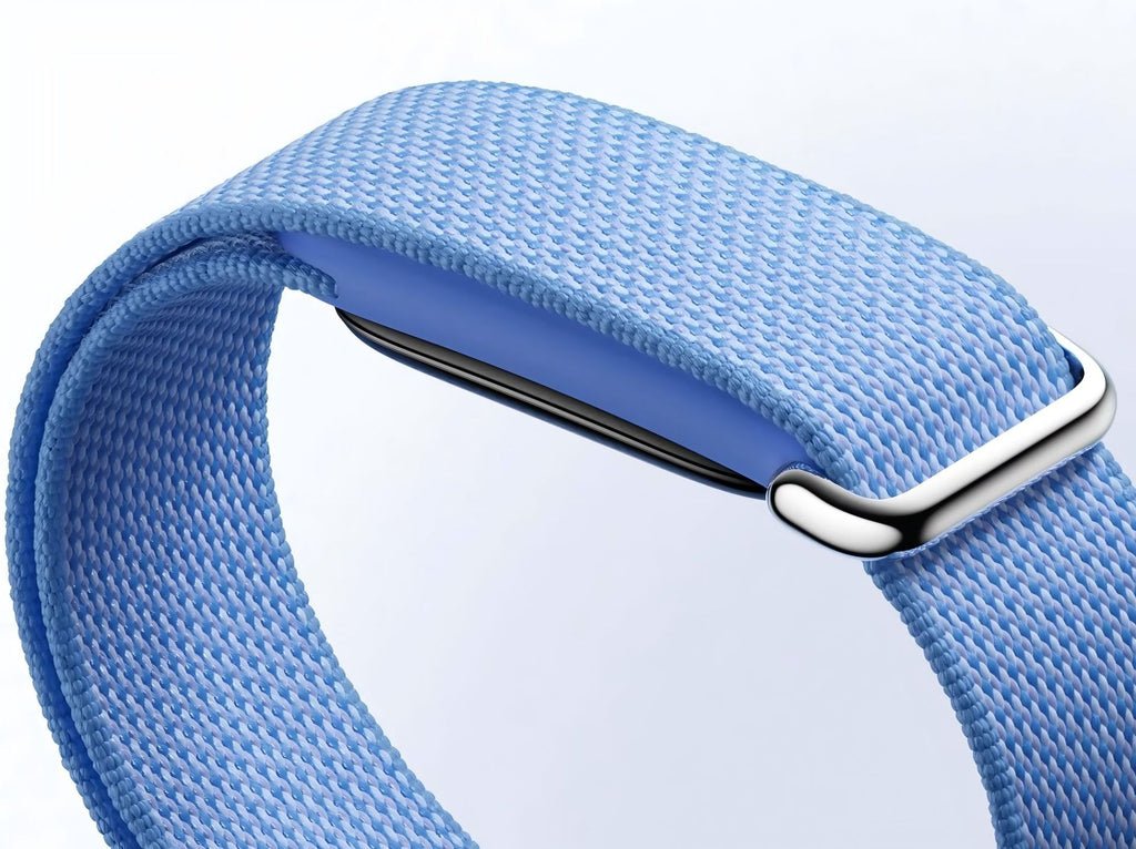 Nylon Loop Strap With A Sporty Vibe